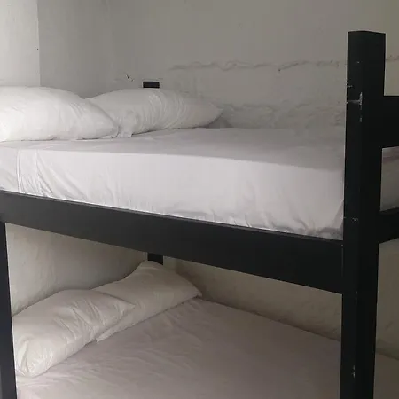 Hostal Volunteer By Fem