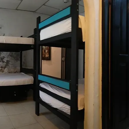Volunteer By Fem Hostal Cartagena