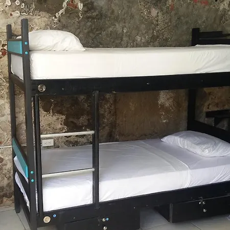 Volunteer By Fem Hostal Cartagena