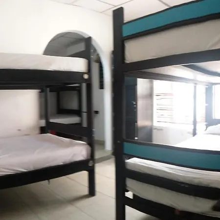 Hostal Volunteer By Fem